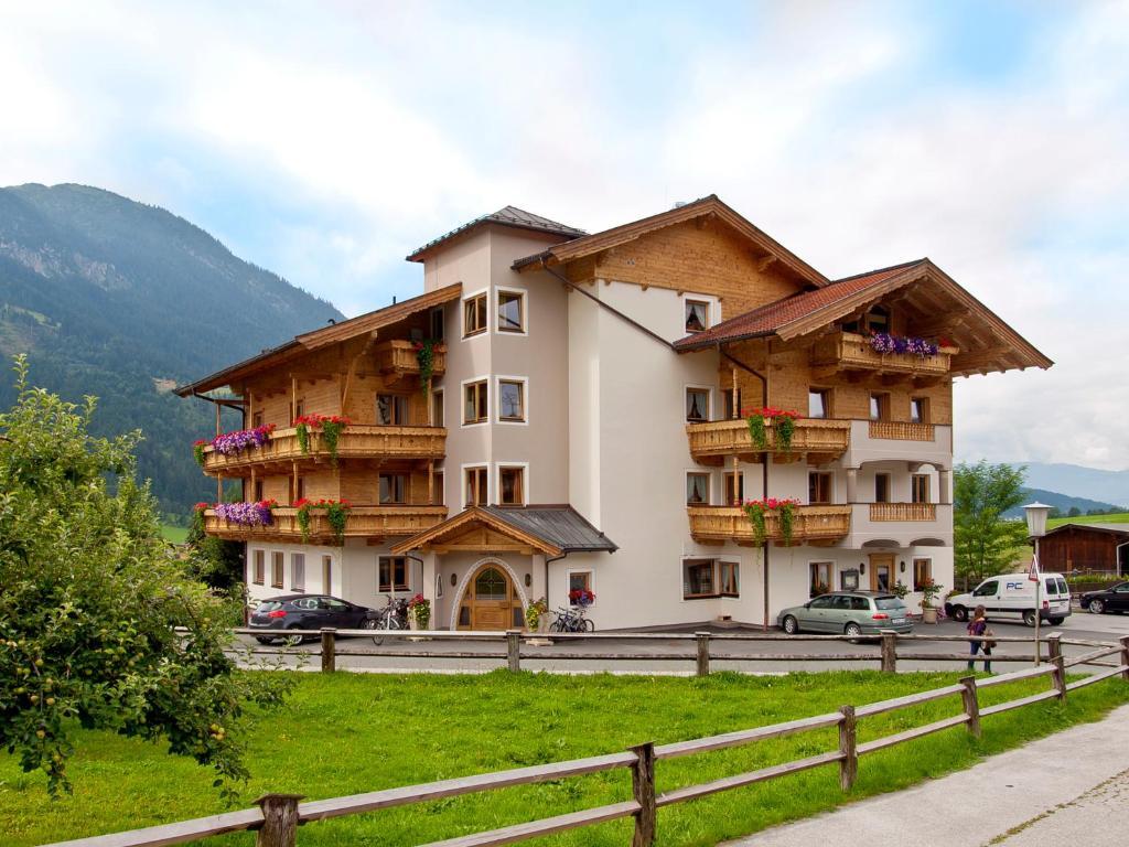 Hotel Lechner 3*